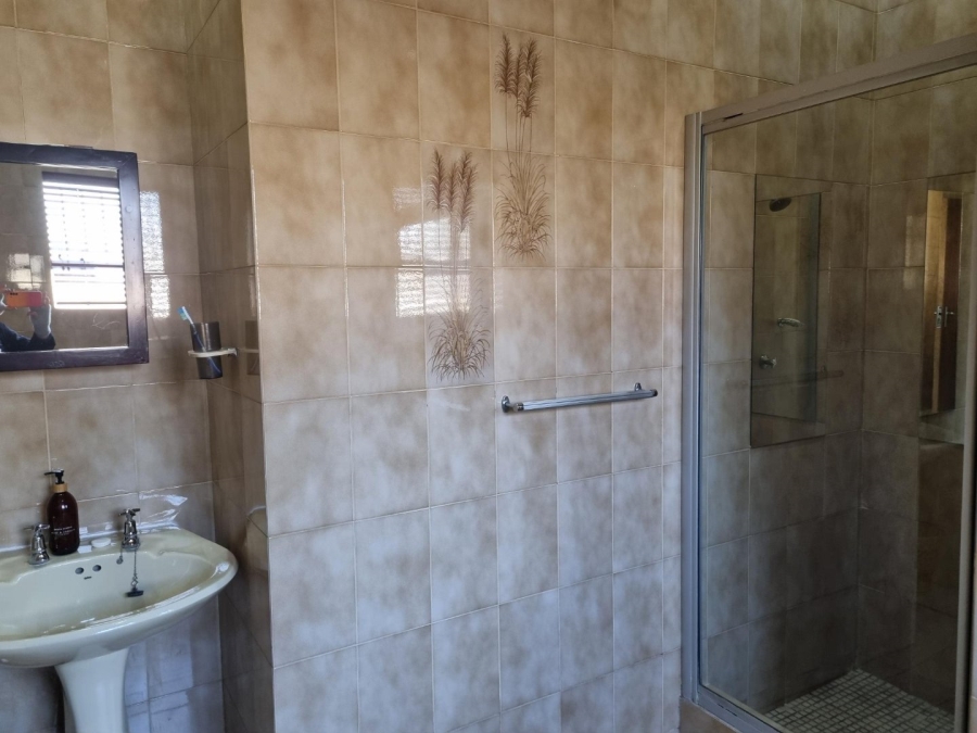 3 Bedroom Property for Sale in Meerhof North West